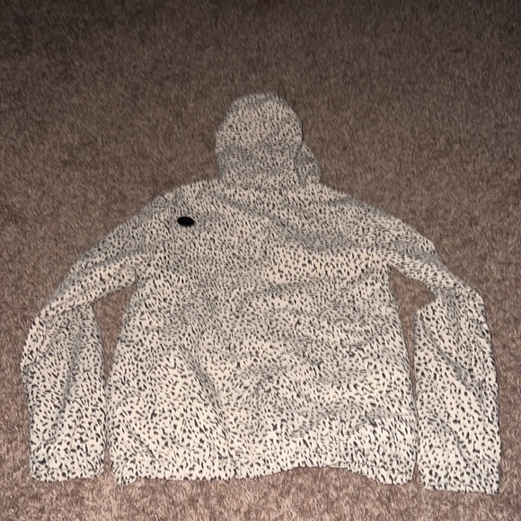 Jacket - Picture 2 of 2